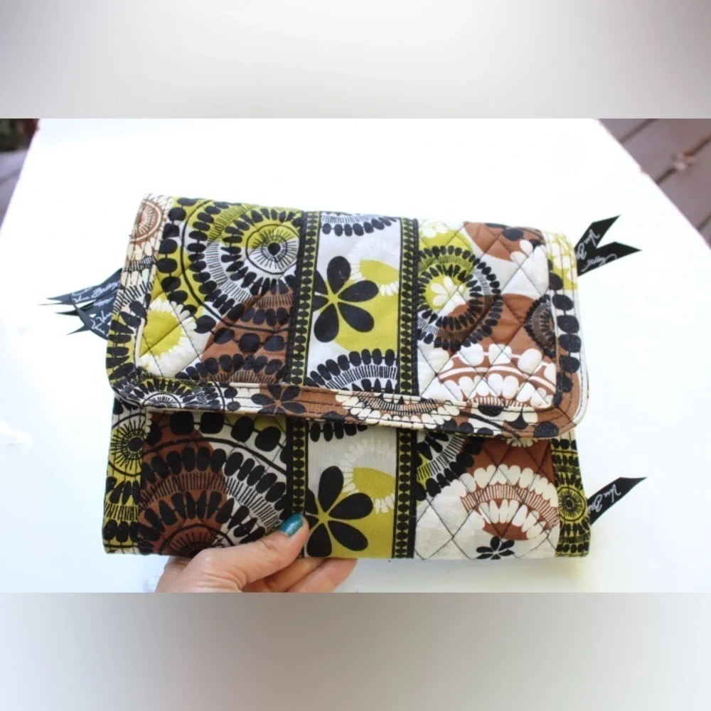 Vera Bradley cosmetics bag
